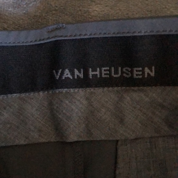 Men’s size 30 X 32 slim Van Heusen gray dress pants - Picture 7 of 11